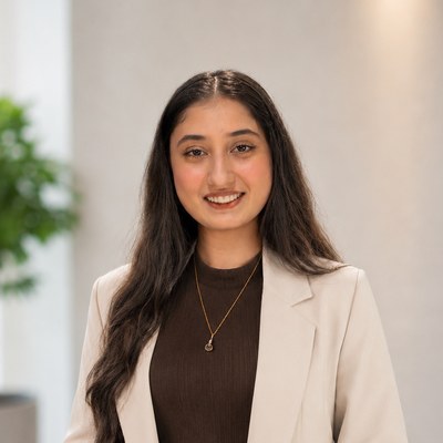 Muneeba, Front Desk Pro
